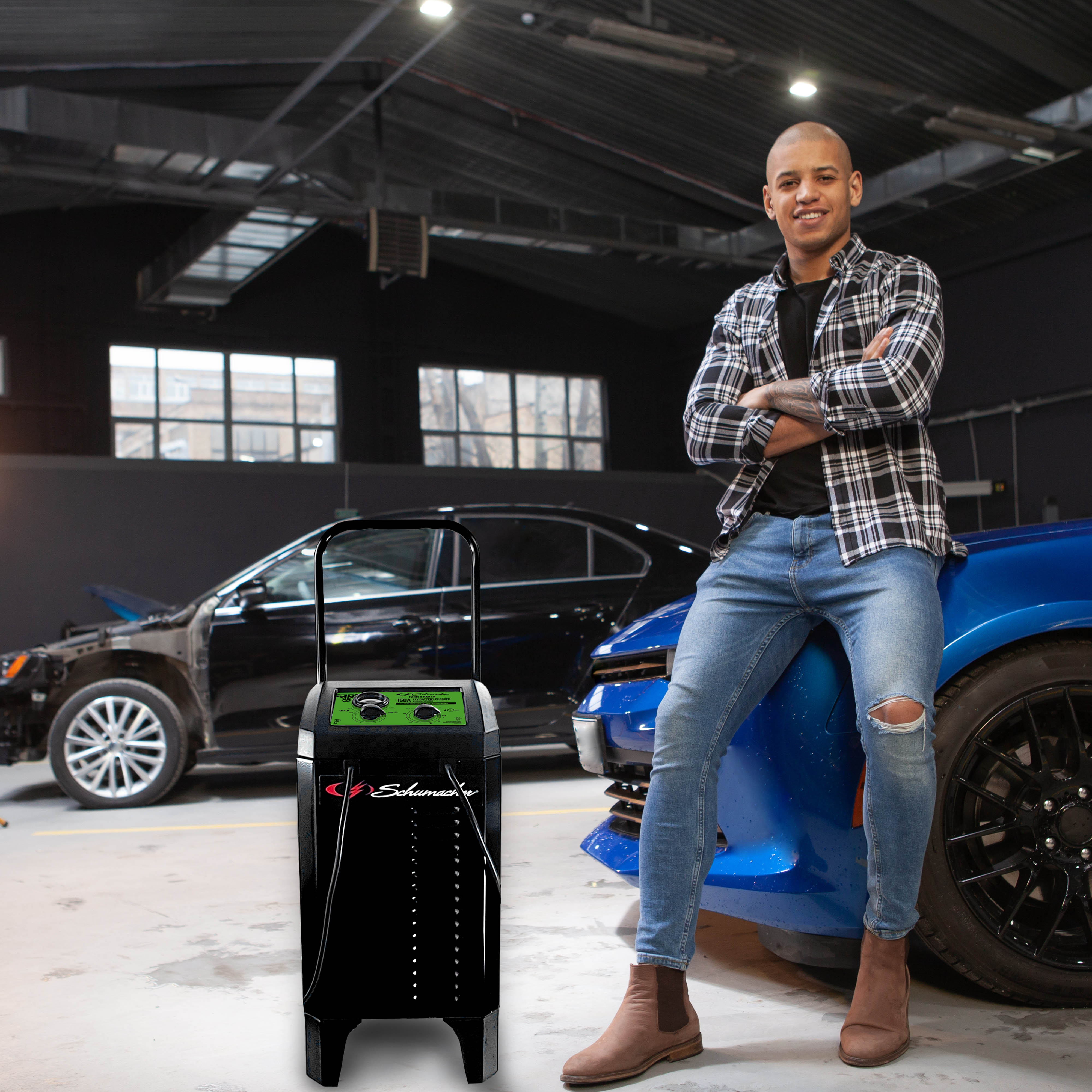 Schumacher Electric Farm & Ranch Wheeled Manual 6A Car Battery Charger and 150A Engine Starter, 2-in-1 Solution, 25A Boost, For 12V Power Sport, Automotive, and Marine Batteries, FR01535